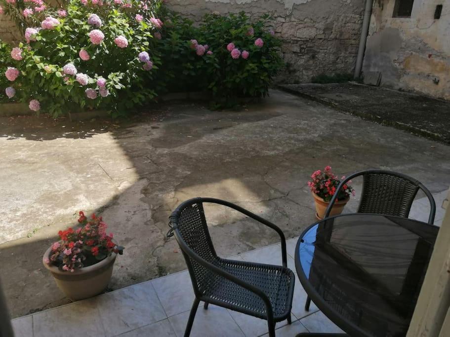 Apartment Micaela Pula Exterior photo